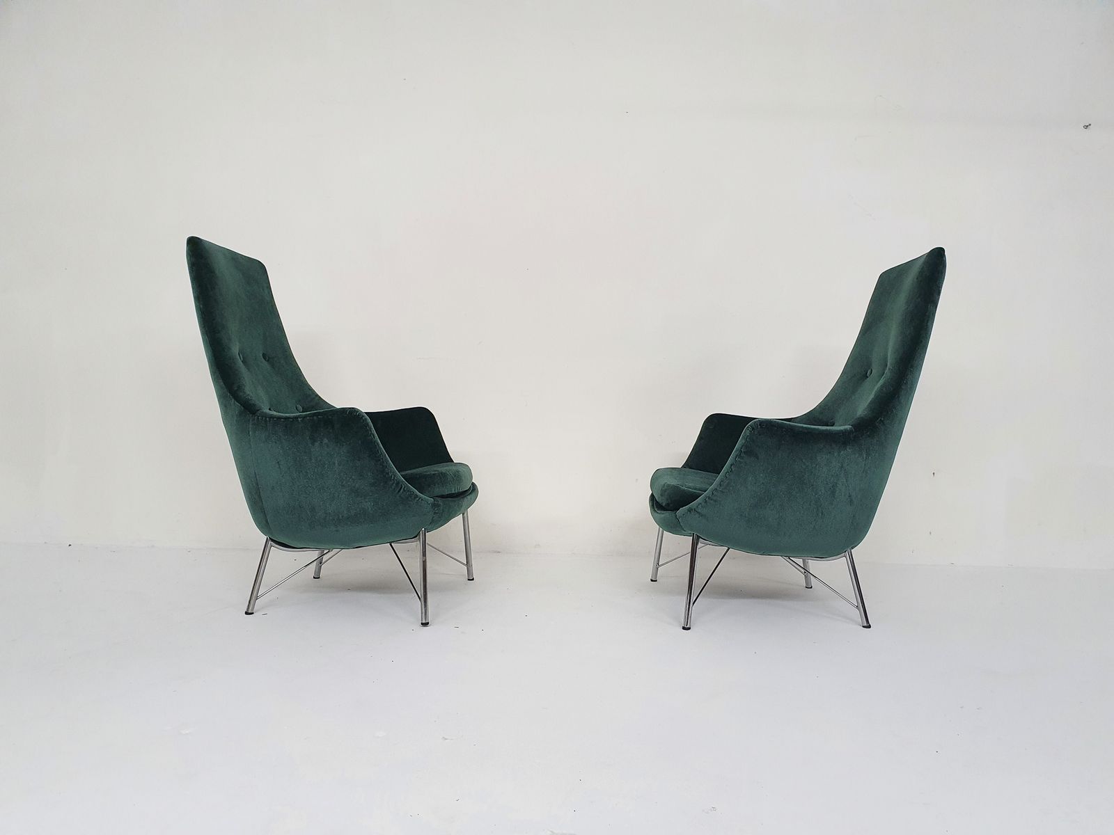 Karl Ekselius Voor Pastoe Fm31 Fluwelen Loungestoelen, Nederland 1959 photo for sale
