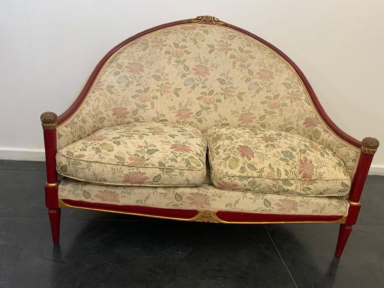 photo furniture Set Of Sofa And 2 Armchairs In Art Deco Style, 1930s