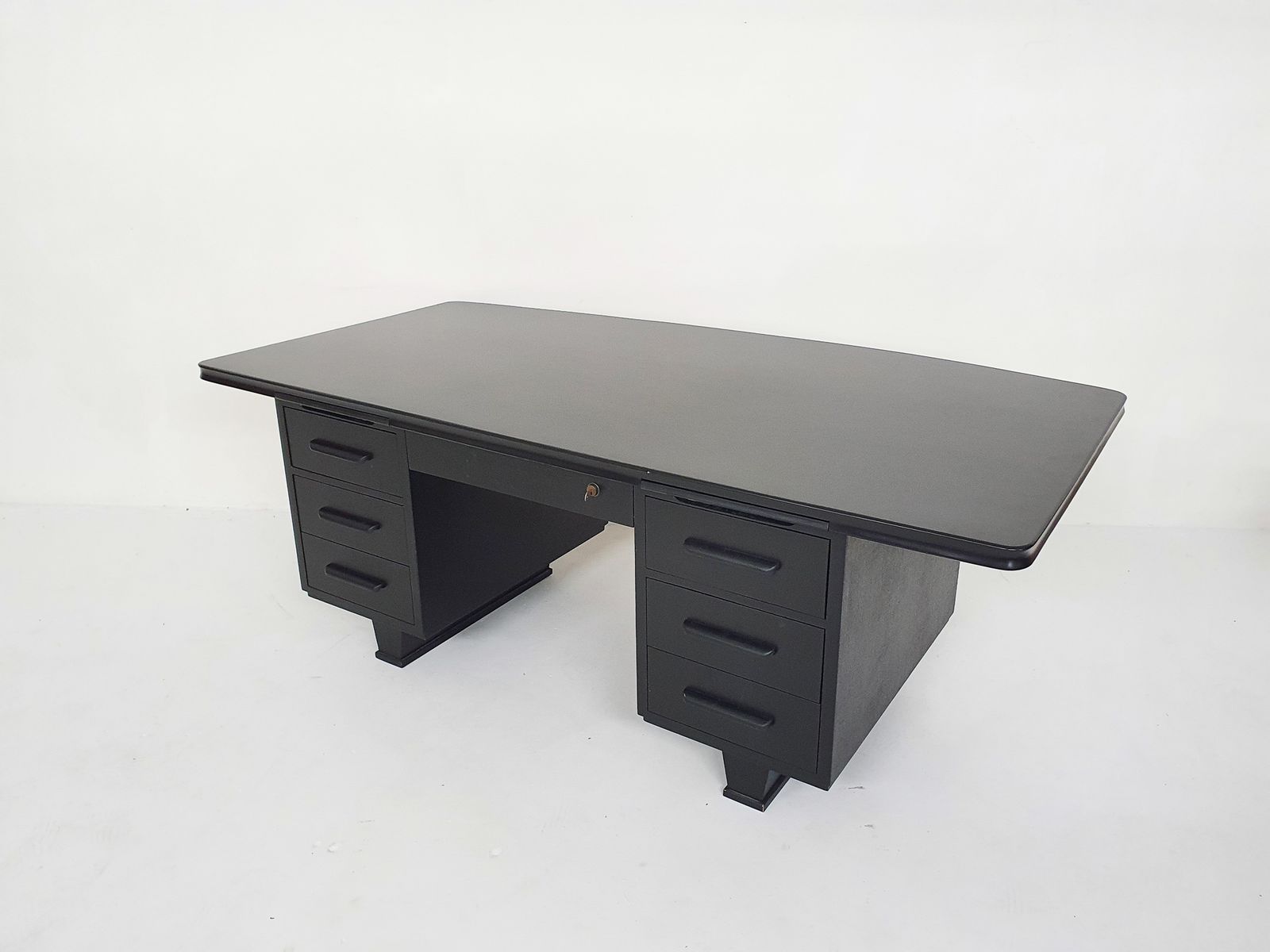 Groot Zwart Houten Directiebureau, Ca. Jaren 1960