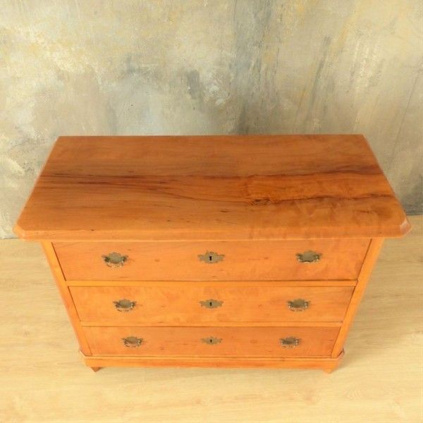 Furniture Biedermeier Chest With Three Drawers 1820 1850 photo