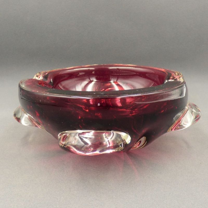 Red Murano Glass Ashtray. Italy 1950   1959 photo 292.0