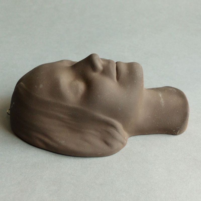 Ceramic Wall Mask "The Dead From The Seine" From The Karlsruher Majolika. 1950   1959