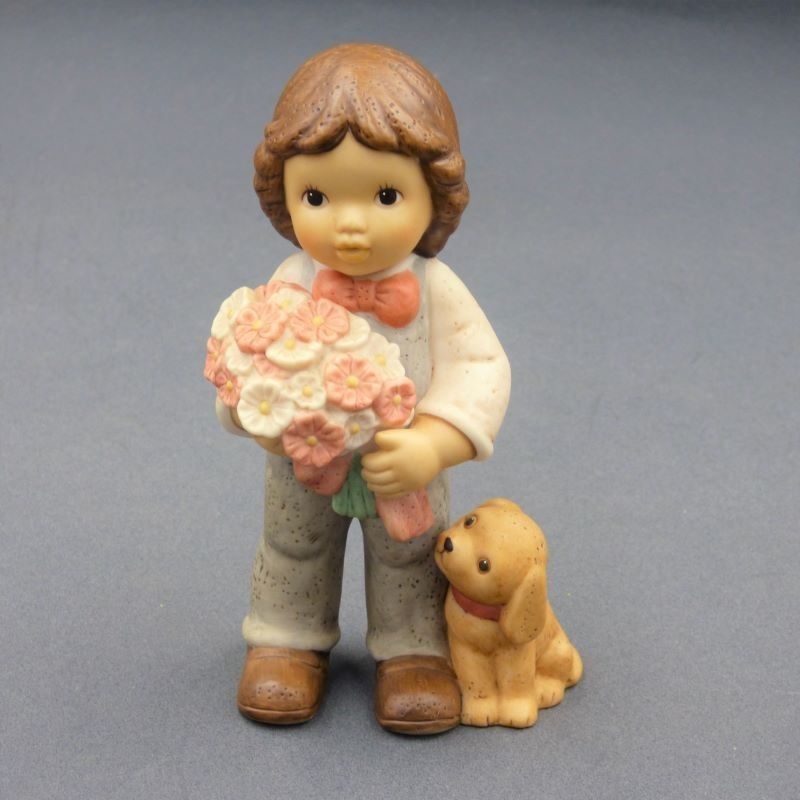 Göbel Figurine Child With Dog By Limpke. 1970   1980