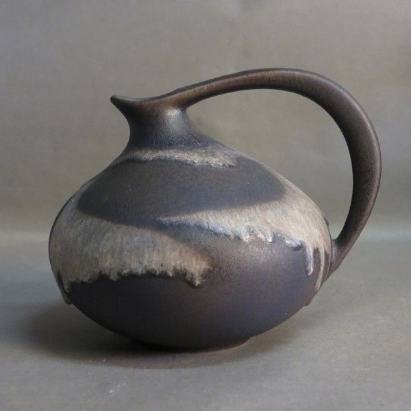 Collectors Item. Ceramic Vase. Ruscha 313. Tschörner. 1954   1960. photo furniture