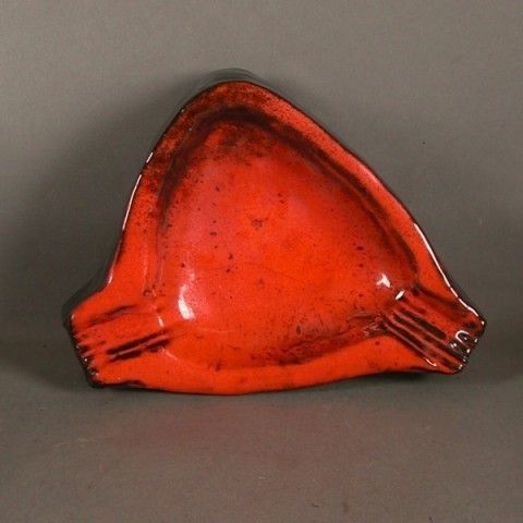 Ceramic Ashtray. Vallauris. France. 1950   1955. photo furniture