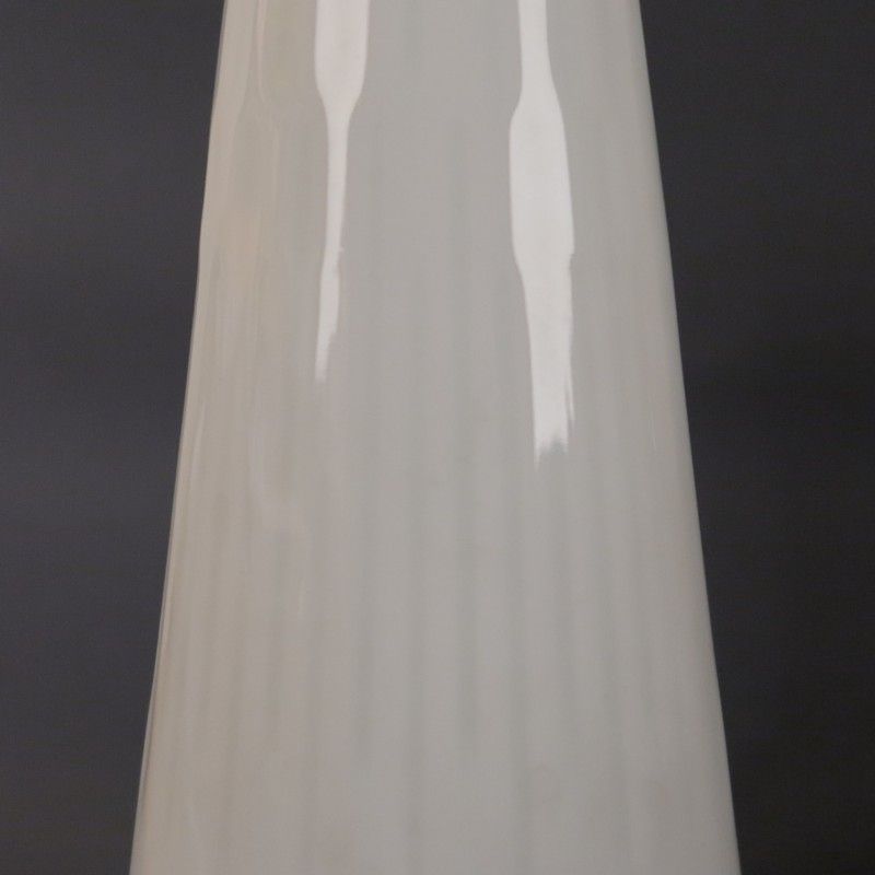 photo furniture Porcelain Vase. Giveaway Of The Brand Schwarzkopf. 1950 1959
