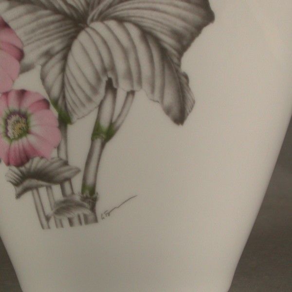 Rosenthal. Big Porcelain Vase With Floral Design. photo Home Decor