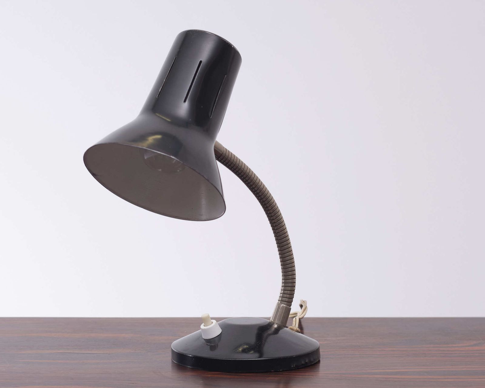 Small Hala Zeist Desk Lamp Holland, 1950s photo for sale