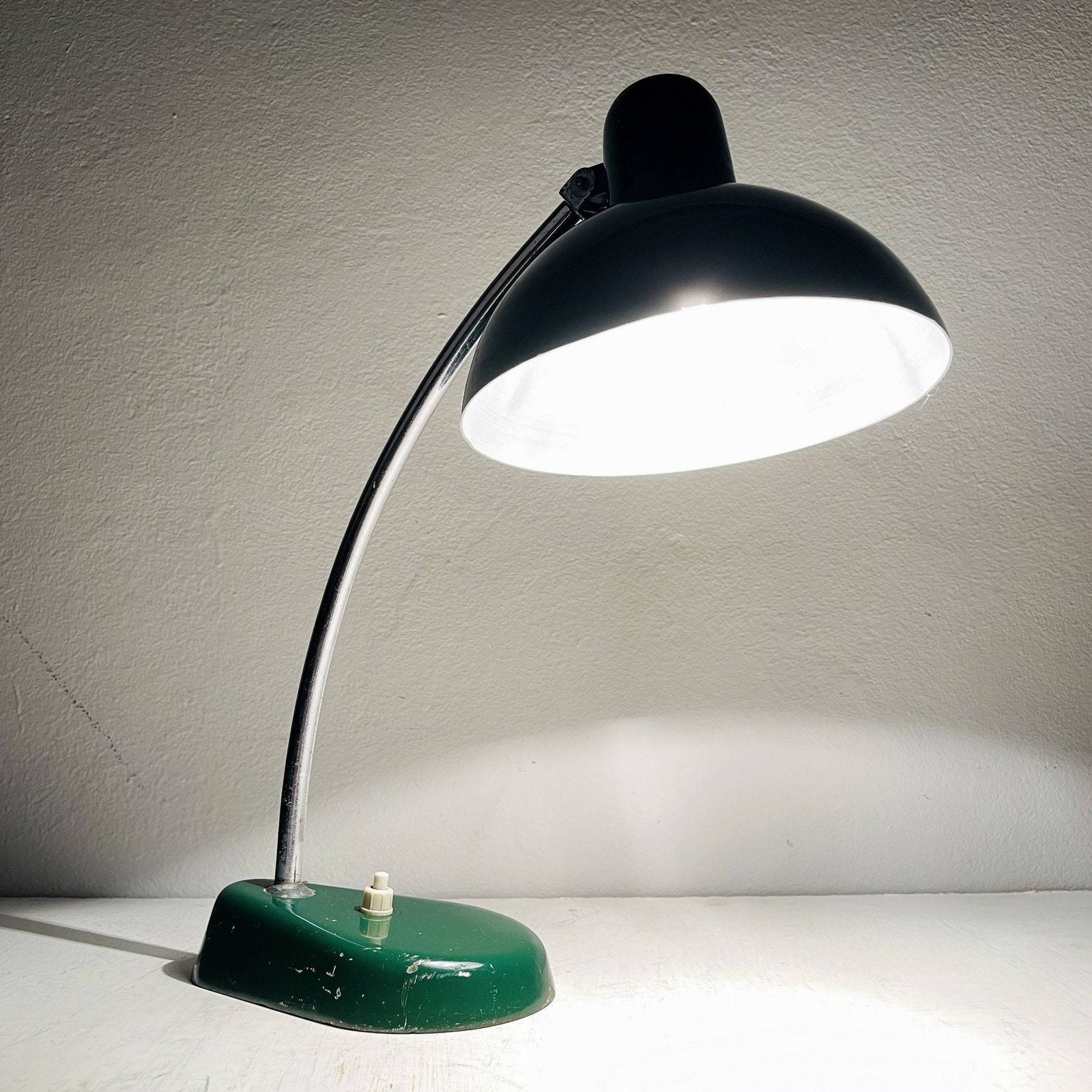 Mid Century Metal Desk Lamp Ministerial Lamp A.R. Torino Italy 1950s Green Office Table Lamp photo 188.0