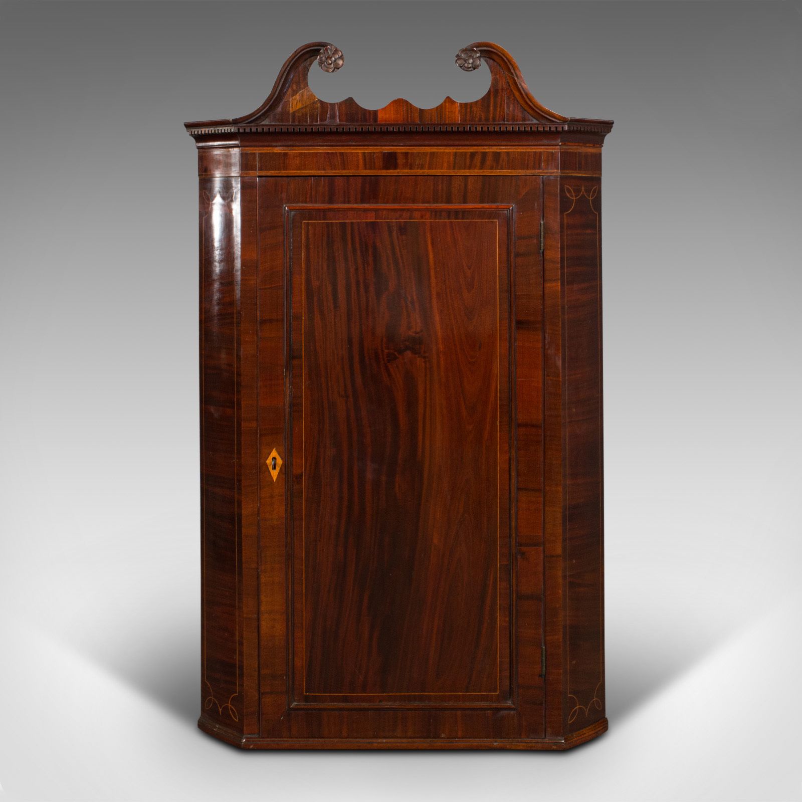 Antique Corner Cabinet, English, Flame Mahogany, C.1760 photo furniture