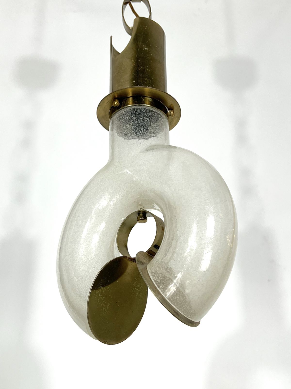 Mid Century Modern Brass And Pulegoso Chandelier By Carlo Nason photo vinterior