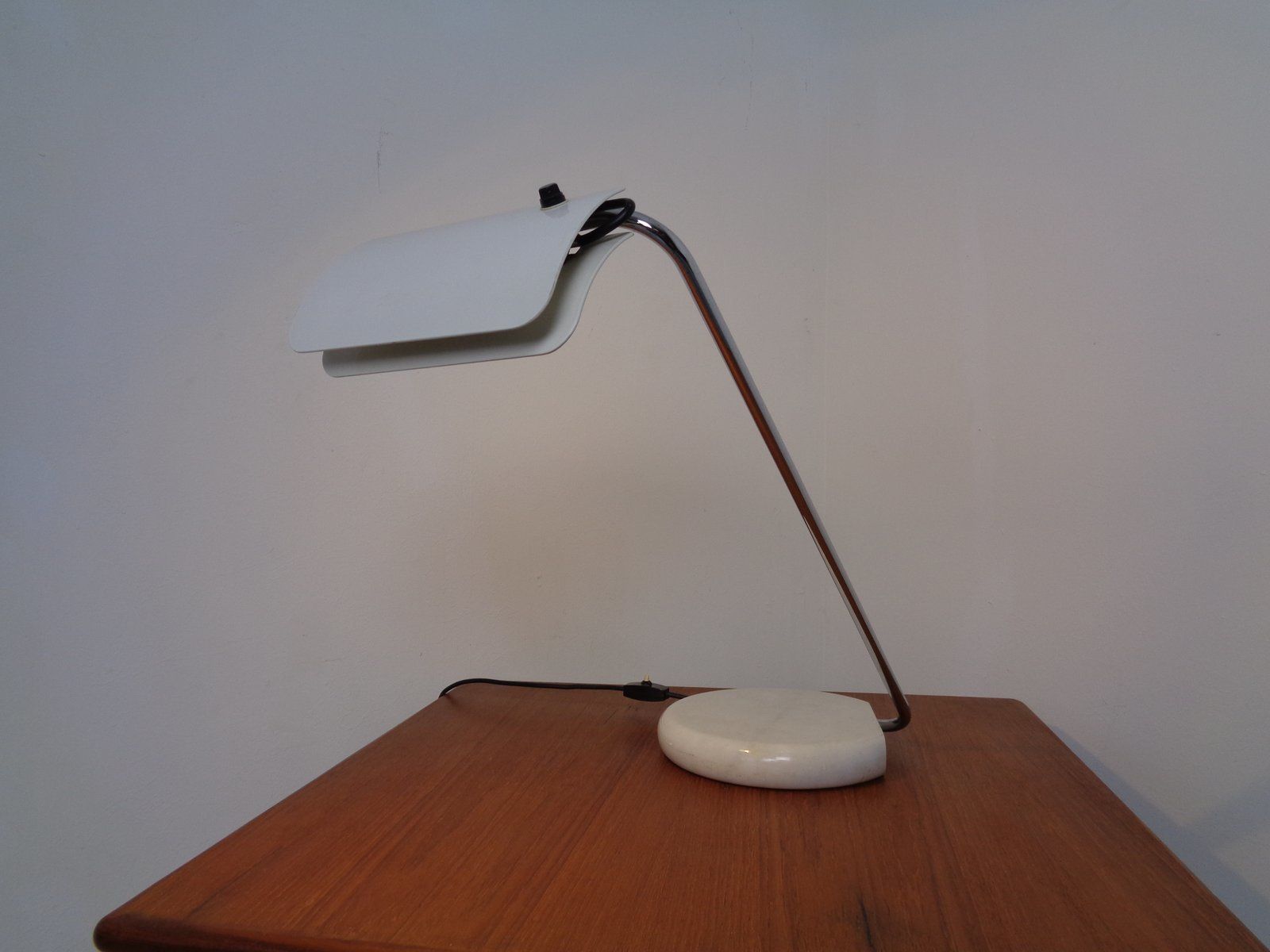 Italian Adjustable And Dimmable Tegola Desk Lamp By Bruno Gecchelin For Skipper & Pollux, 1960s photo furniture