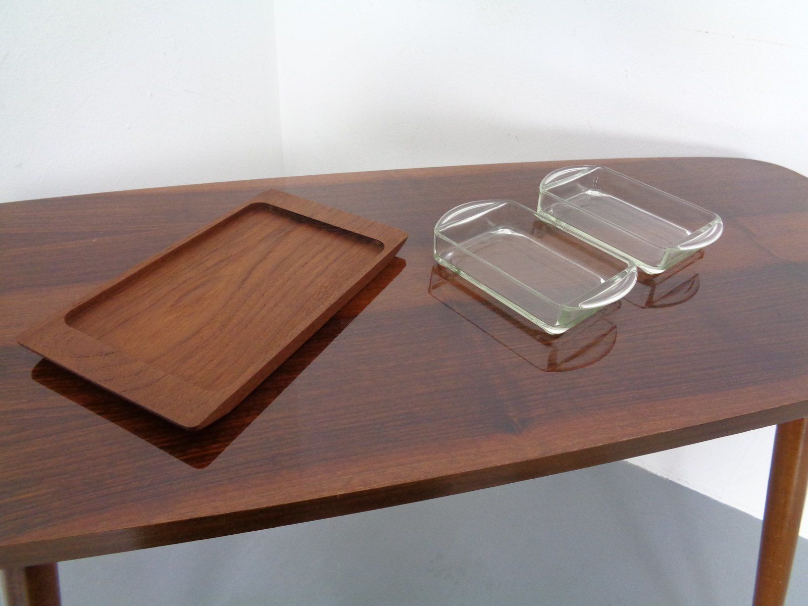 photo vintage Danish Siam Teak Tray And Glass Bowls From Artiform, Set Of 2, 1960s