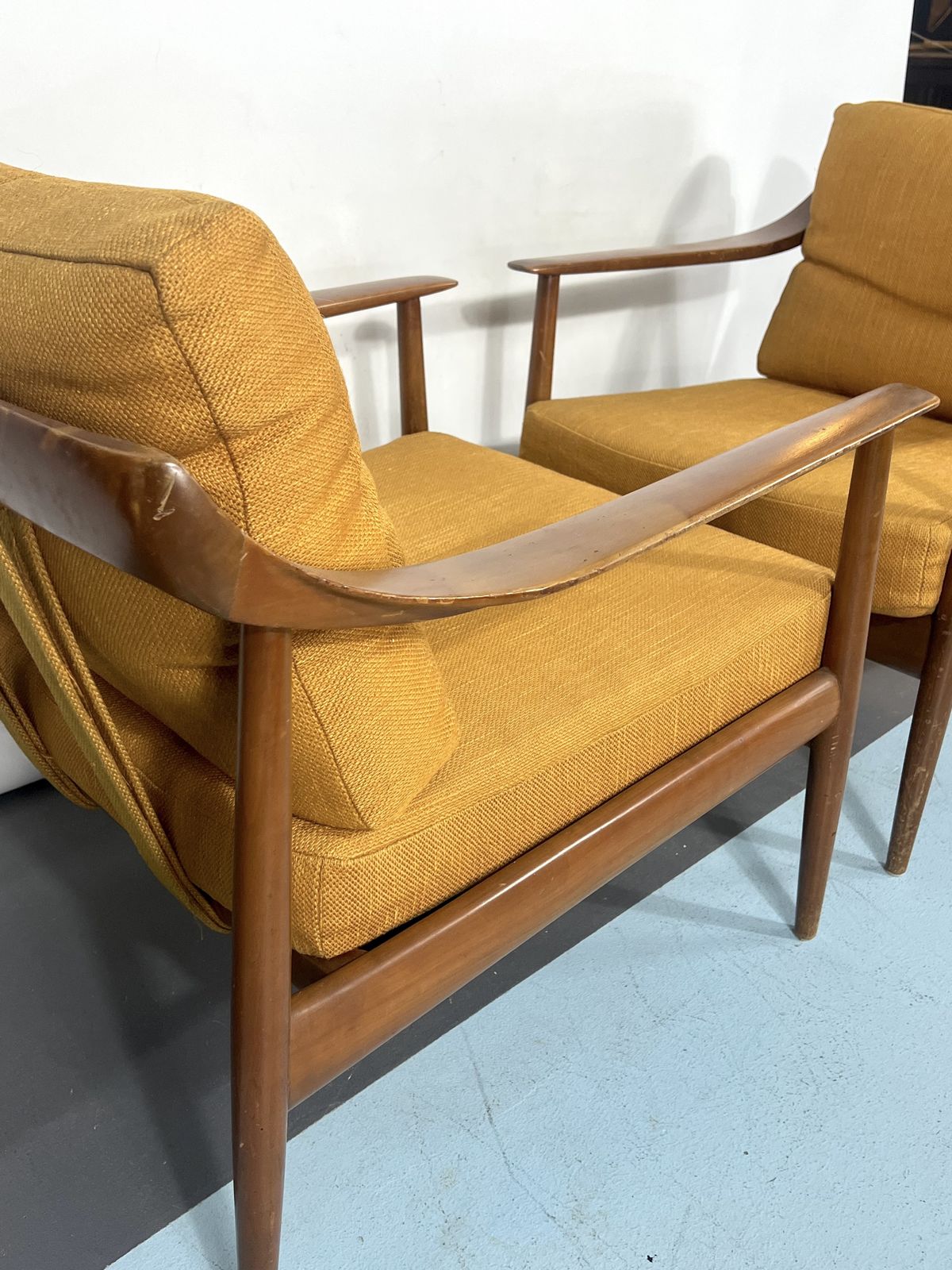 Mid Century Modern Pair Of Walter Knoll Armchairs Model 550 From 50s photo buy