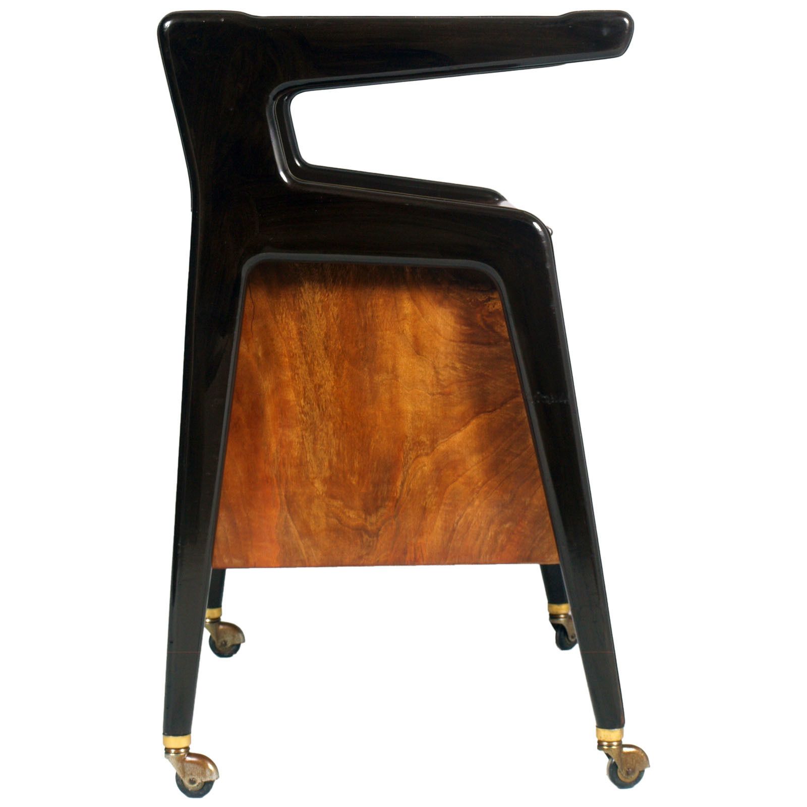 Italy 1950s Dry Bar Cart, By Cesare Lacca For Brugnoli Mobili Cantù,  Laquered Walnut & Burl Walnut photo for sale