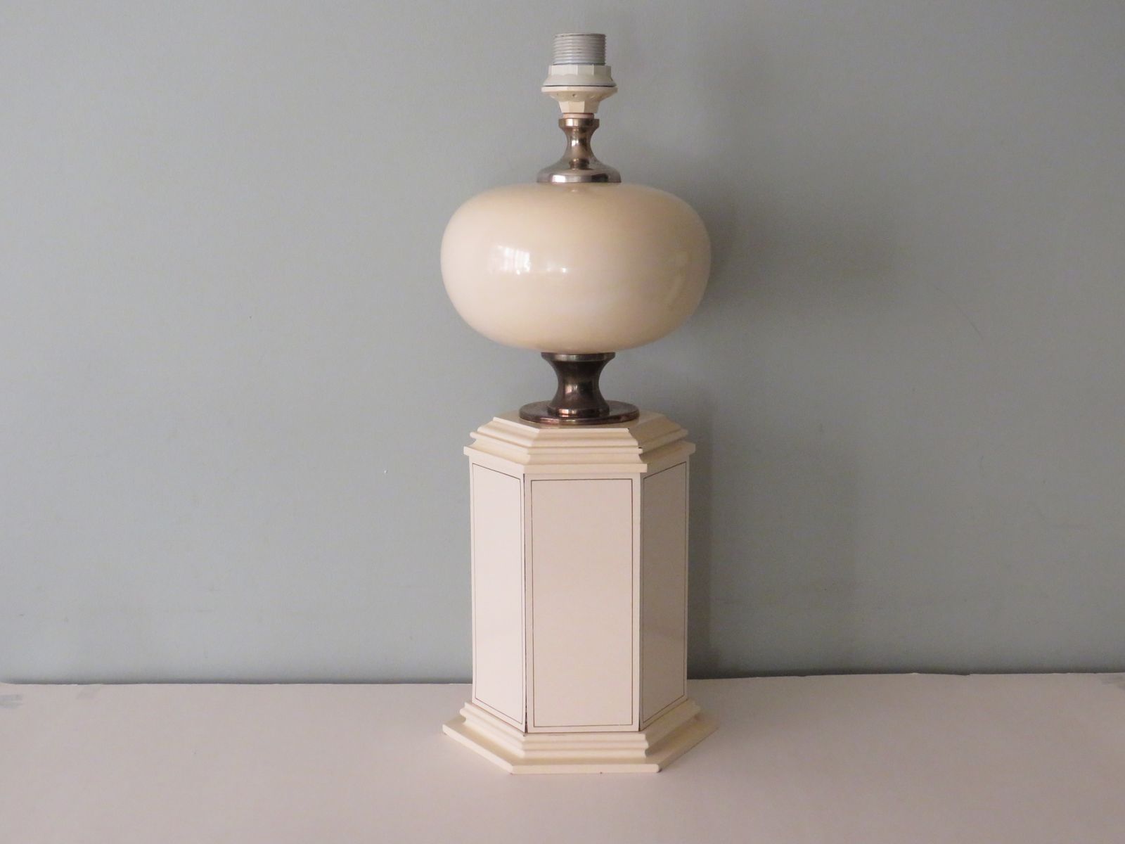 Set Of 2 Table Lamps By Maison Le Dauphin, France 1960 1970 photo vinterior