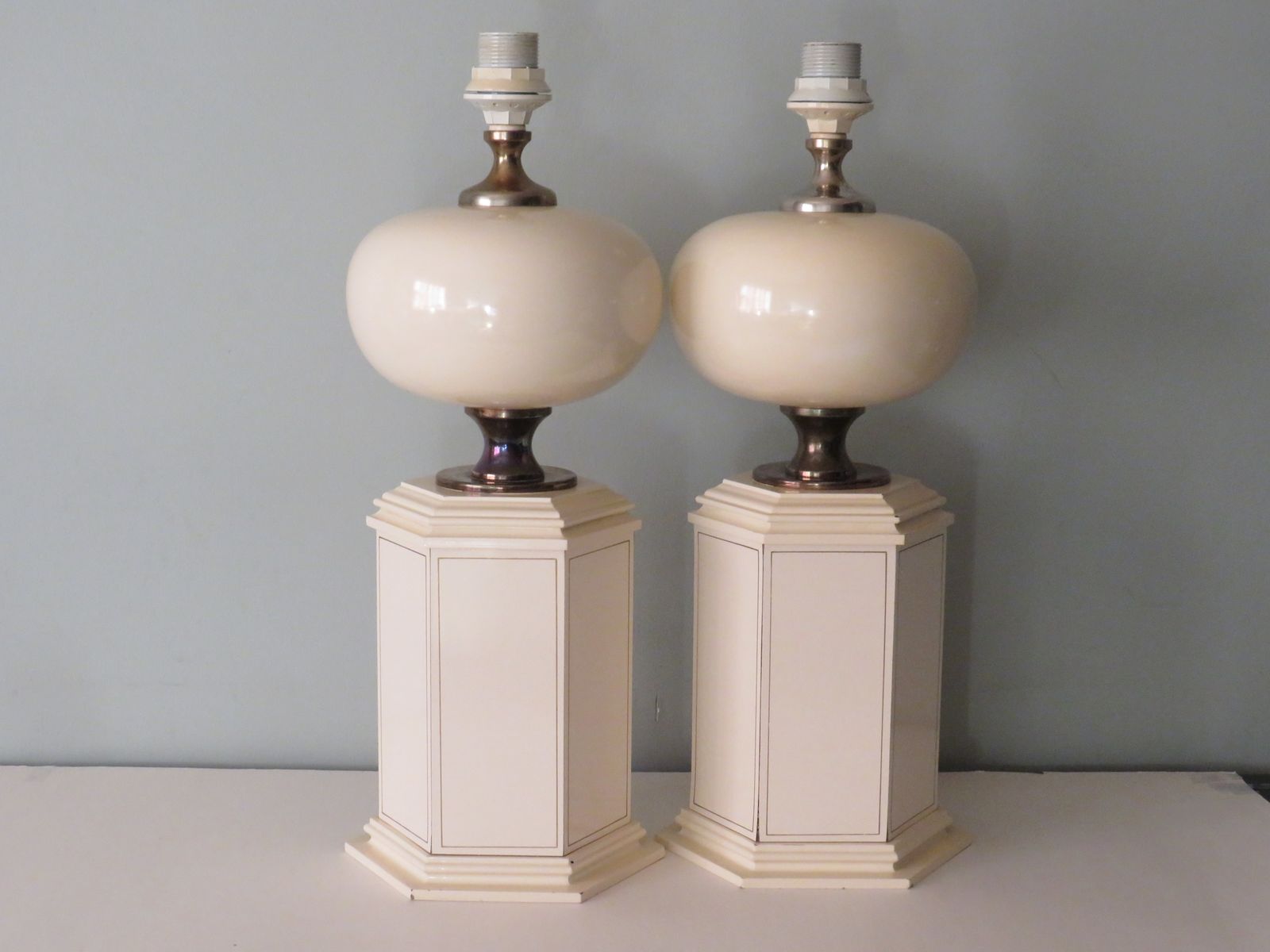 photo for sale Set Of 2 Table Lamps By Maison Le Dauphin, France 1960 1970