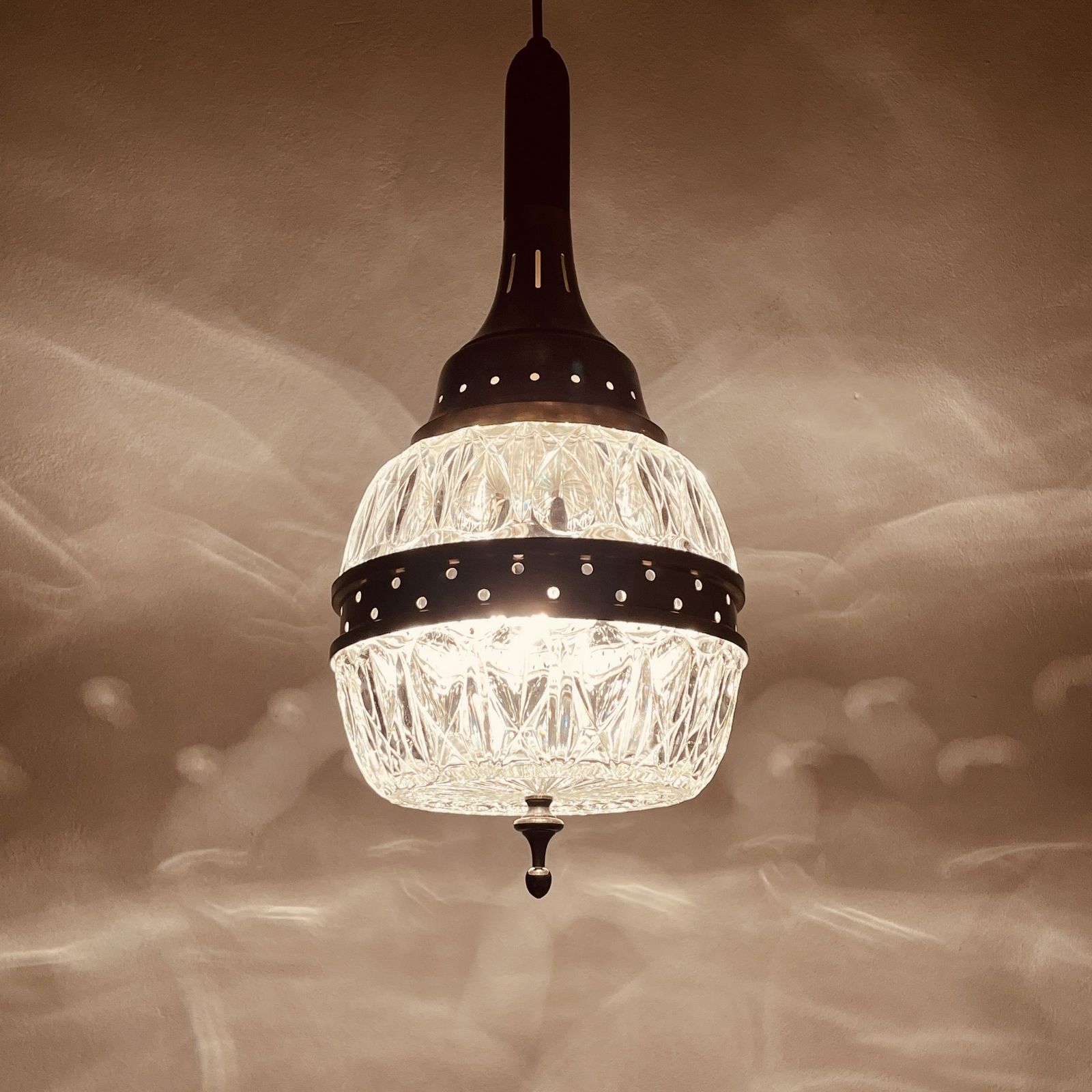 320.0 Mid Century Glass Pendant Lamp Italy 1960s photo