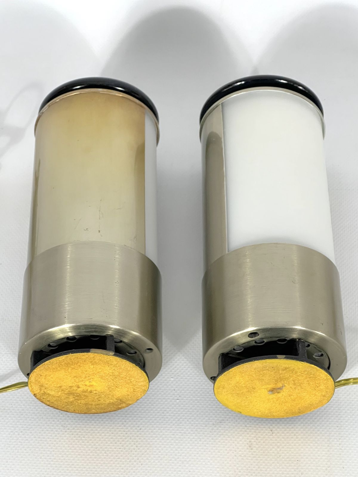 Mid Century Modern Pair Of Rare Labeled Lumi Milano Table Lamps photo 1842.1