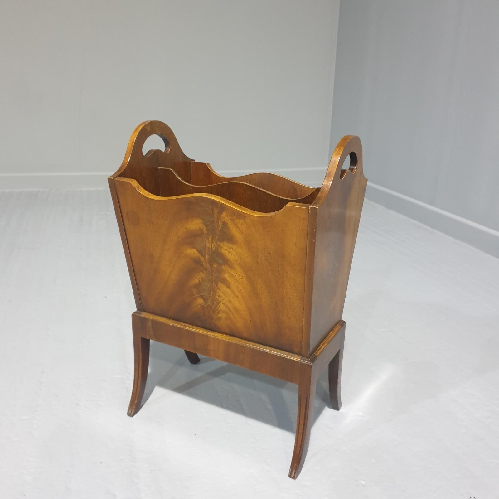 Lovely Mahogany Magazine Rack