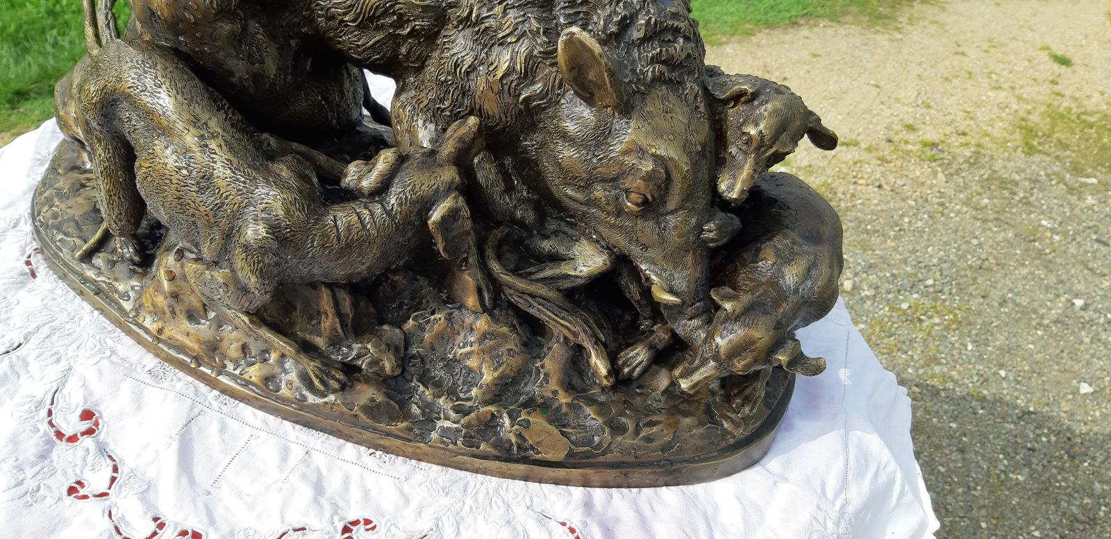 19th Century Bronze, Boar And 6 Dogs, photo vinterior