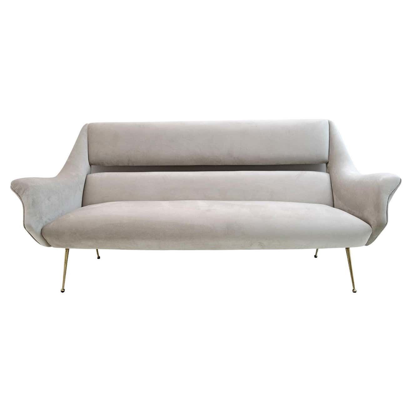 Gigi Radice Mid Century Modern Italian Velvet Sofa For Minotti, 1950s