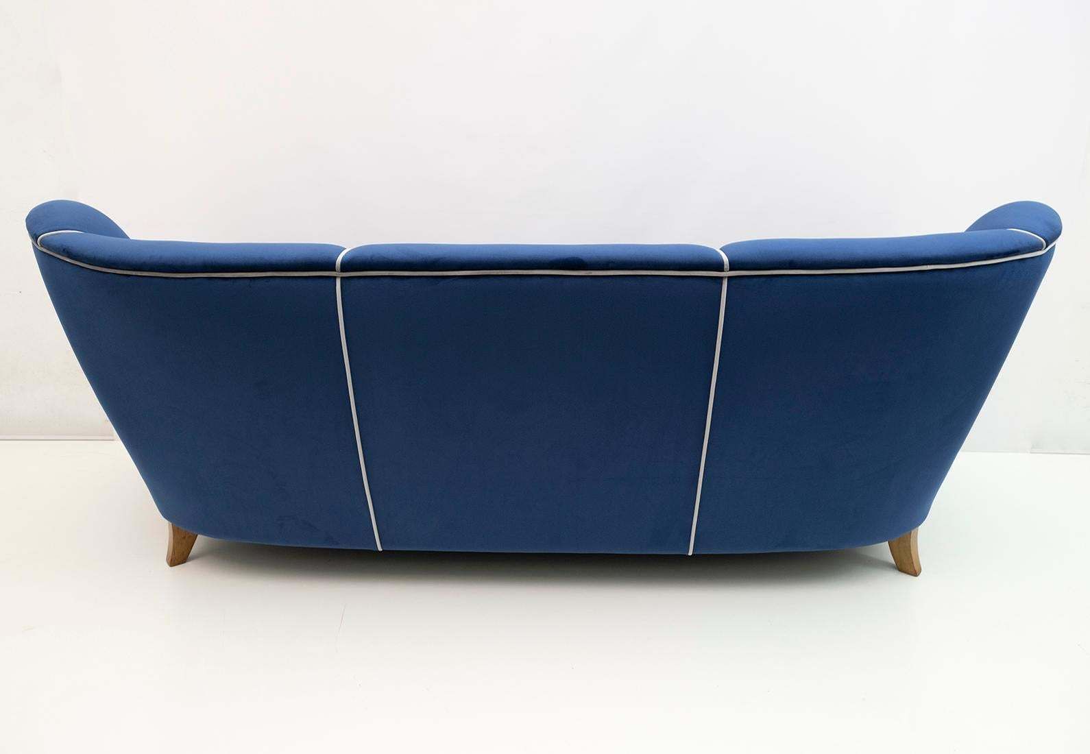 photo vinterior Guglielmo Ulrich Art Deco Italian Velvet Sofa, 1940s