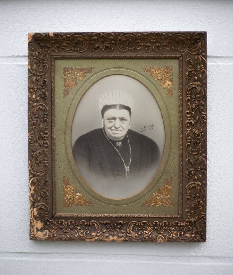 Old Framed Portrait Black And White Photo Table Woman's photo furniture