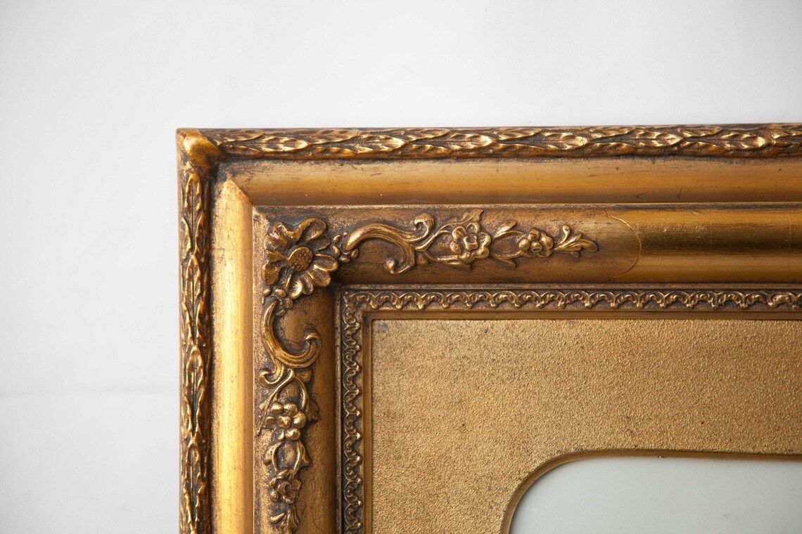 Old Framed Portrait Wall Frame Picture Frame photo 365.0