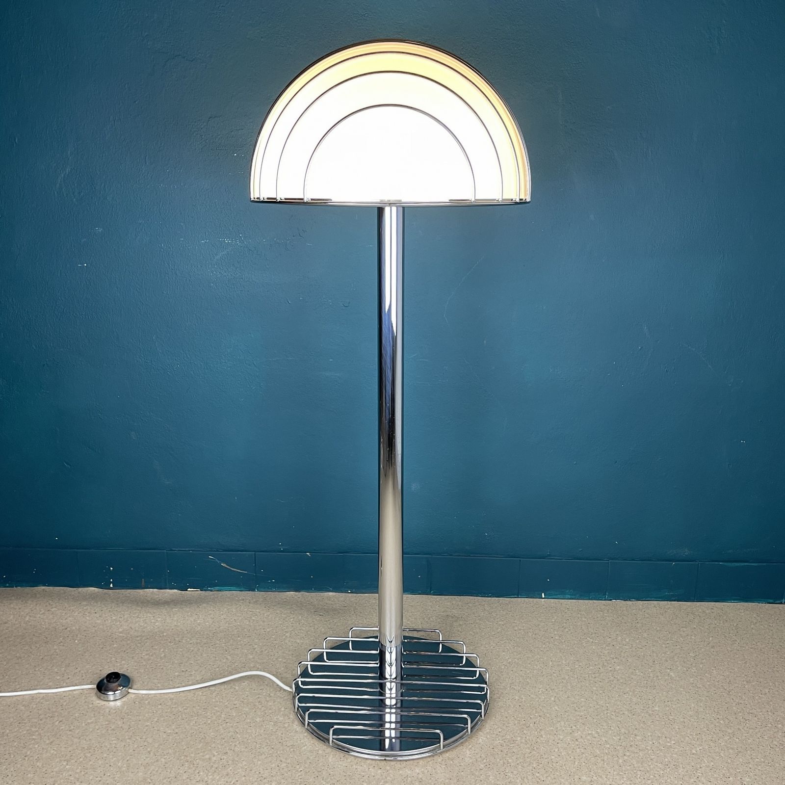 Mid Century Modern Floor Lamp By Adalberto Dal Lago For Esperia Italy 1960s photo vinterior
