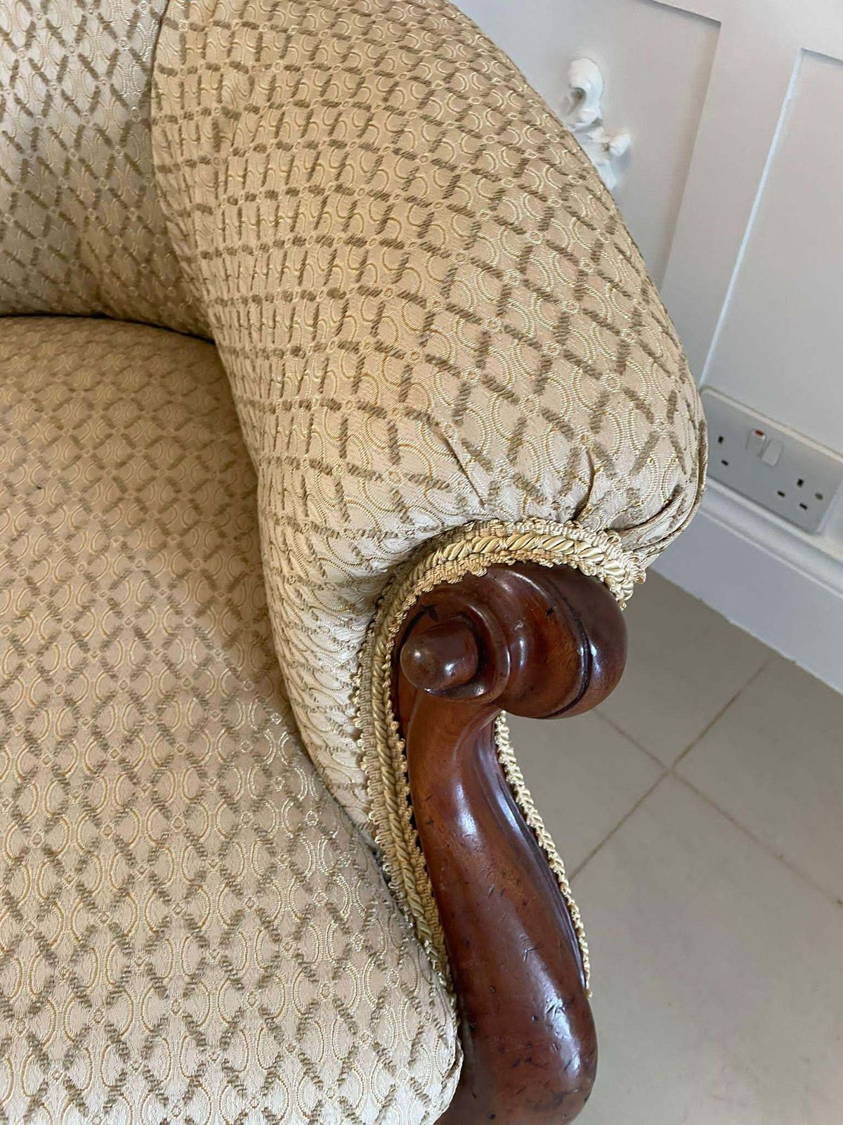 Quality Antique Victorian Mahogany Armchair photo vintage