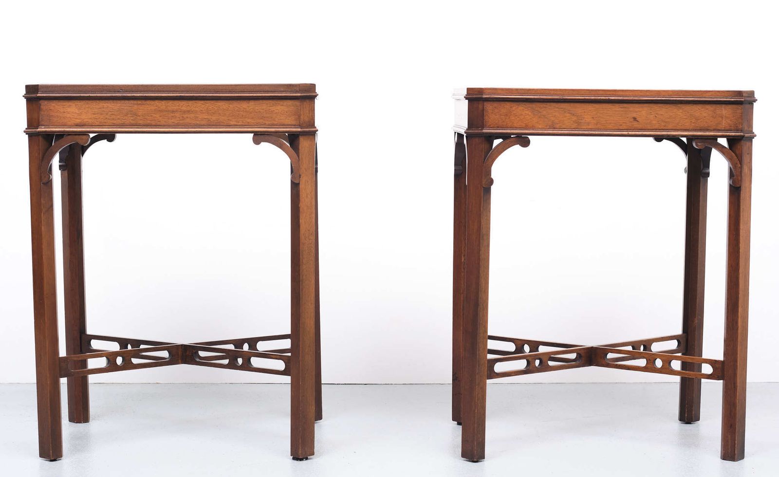 Bevan Funnell Mahogany Side Tables For Reprodux England, 1960s photo 1522.72