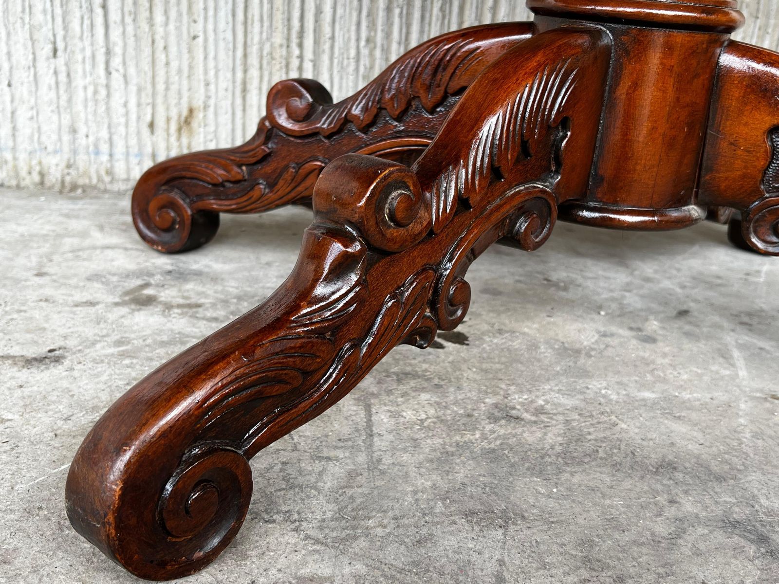 photo furniture 20th Century Spanish Mariano Garcia Carved Pedestal Coffee Table