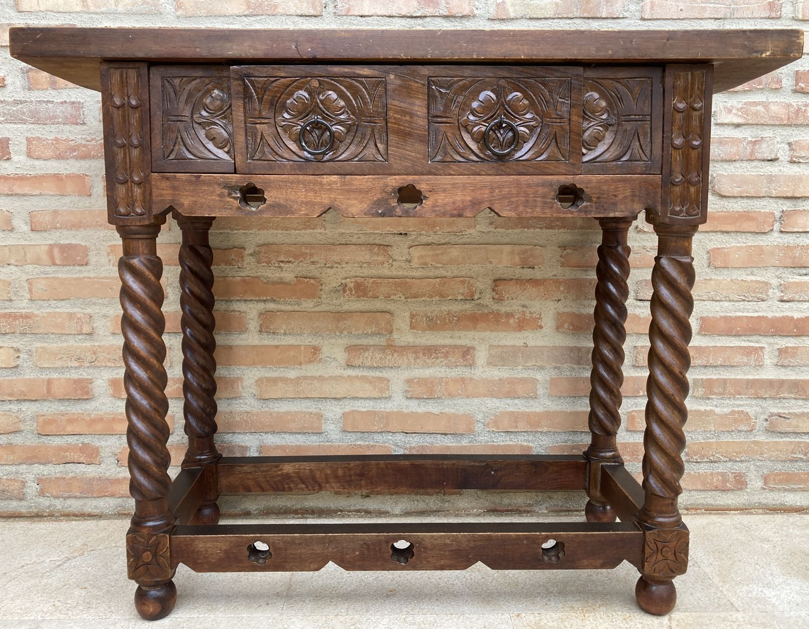 Early 20th Century Catalan Spanish Carved Walnut Wood Console Table With One Drawer