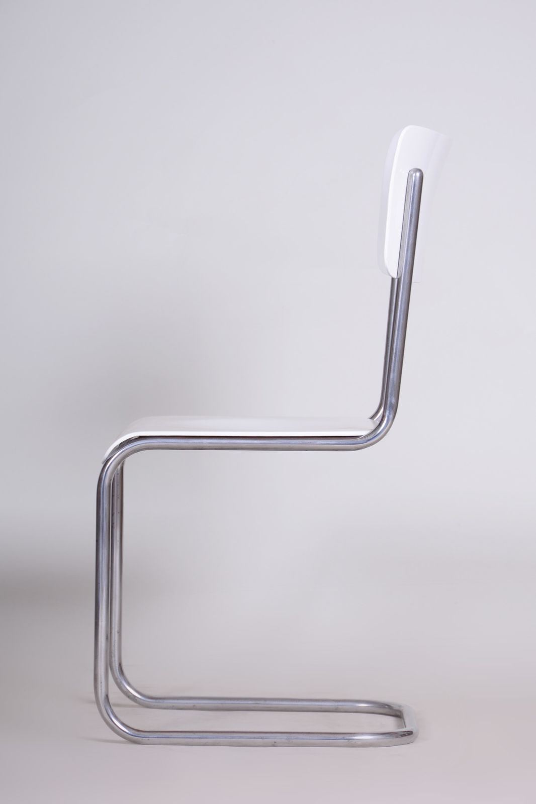 White Vichr A Spol Bauhaus Chair Made In 1930s Czechia photo 430.0