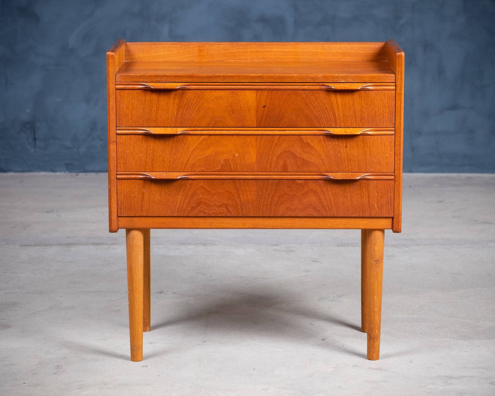 Dresser / Nightstand In Teak, Danish Design, 1960s photo vinterior