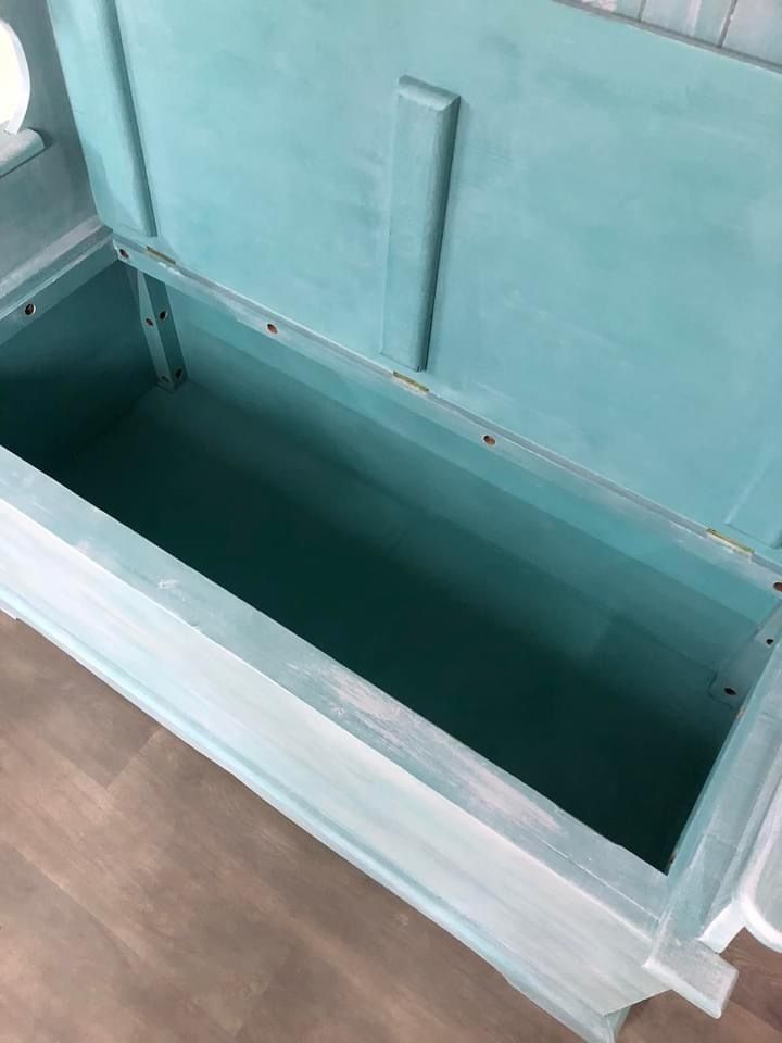 Hand Painted Pine Settle photo 585.0