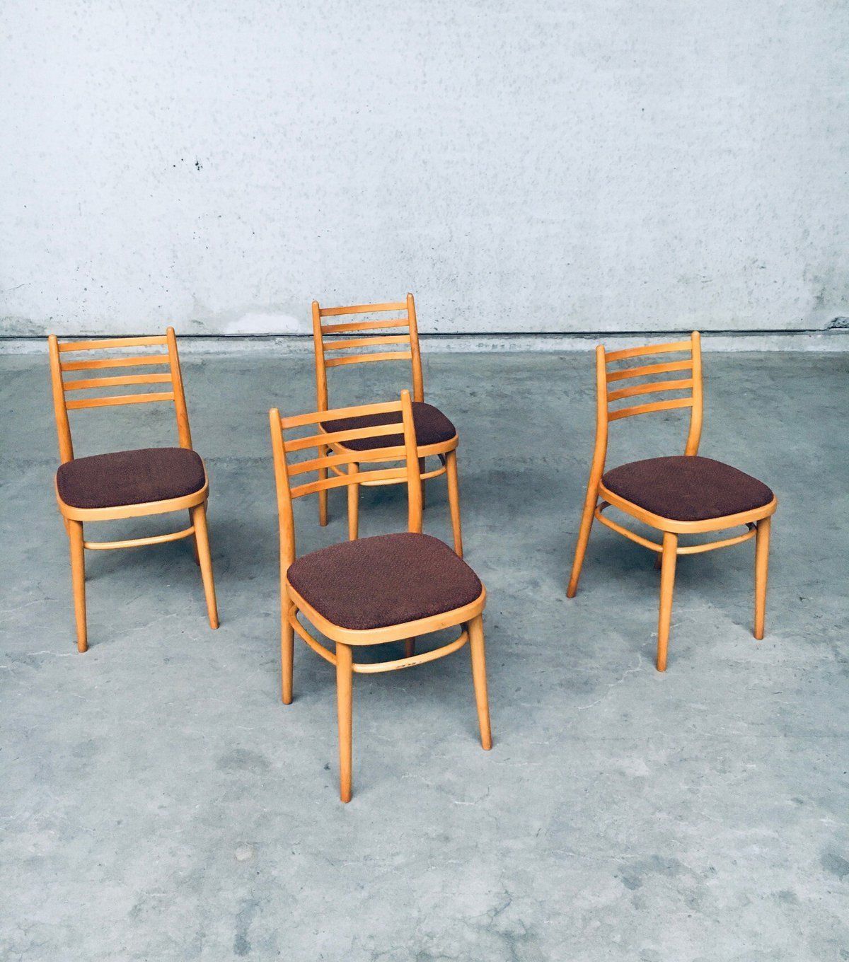 Mid Century Modern Design Eetkamerstoelen Van Ton, 1968, Tsjecho Slowakije