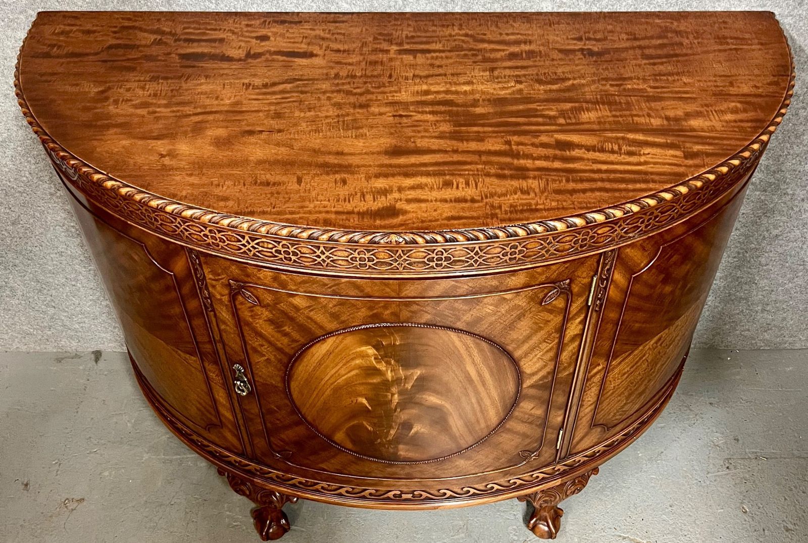 Chippendale Style Demi Lune Console Side Cabinet photo vintage