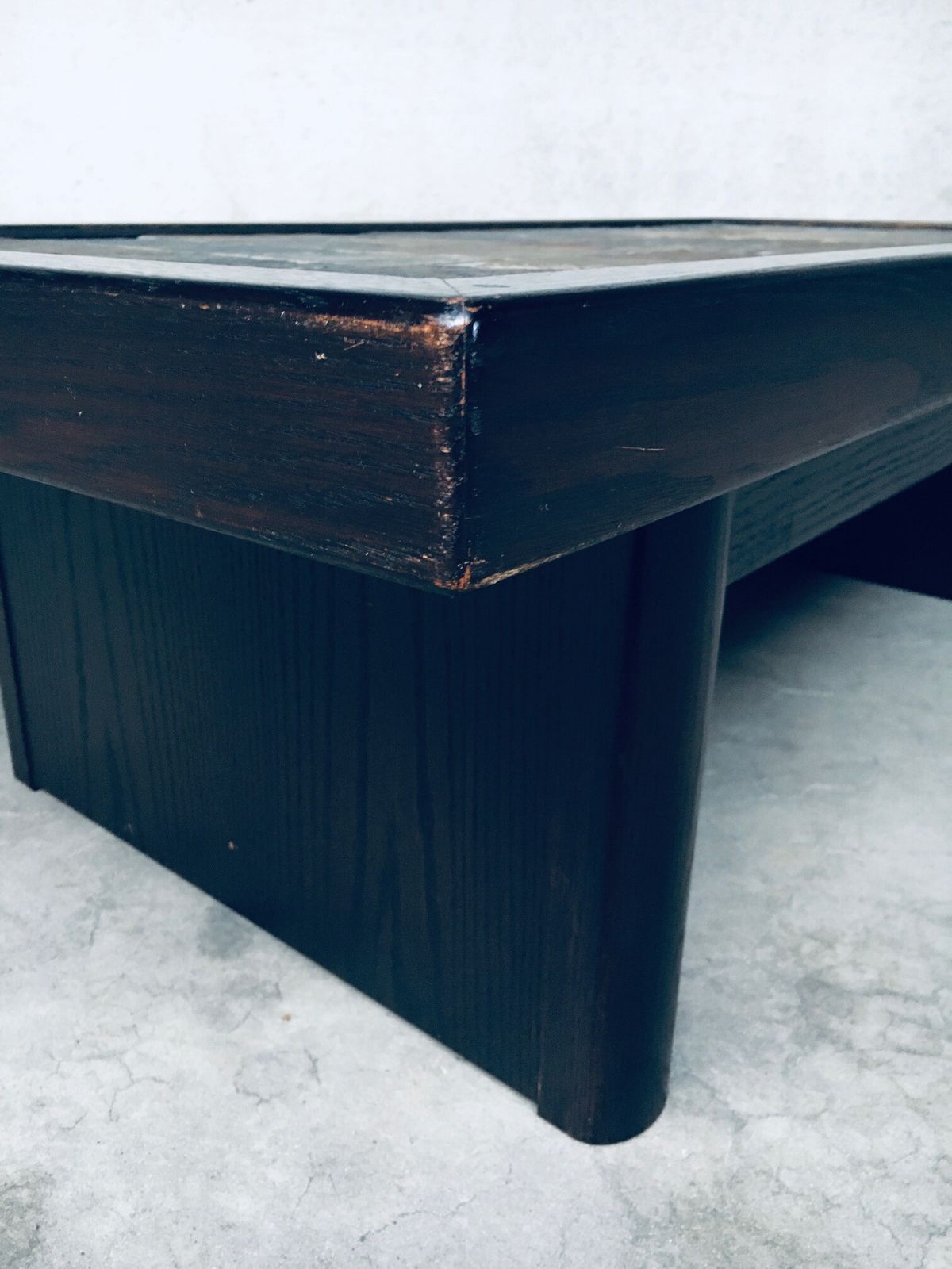 868.0 Salontafel In Brutalistisch Design Met Leistenen Tegels, België, Ca. Jaren 1970 photo