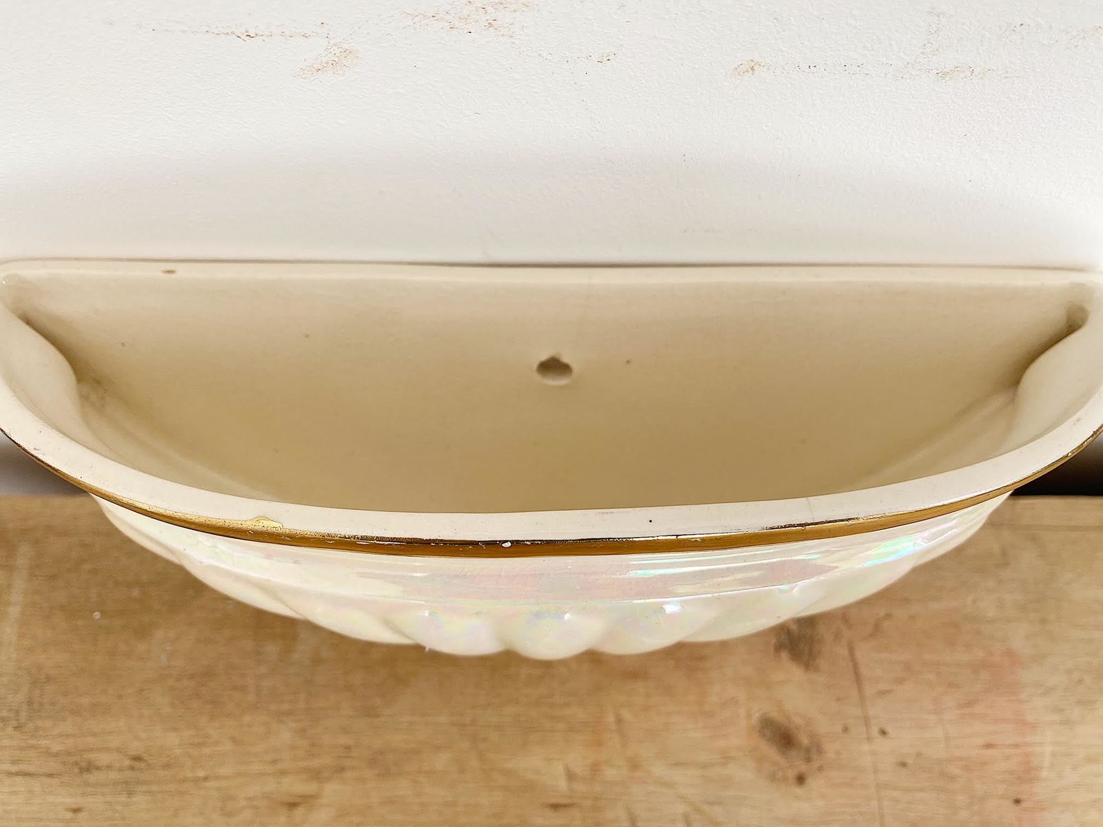 Art Deco, Cream Lustre, Wall Pocket Made By Sadler photo 55.0