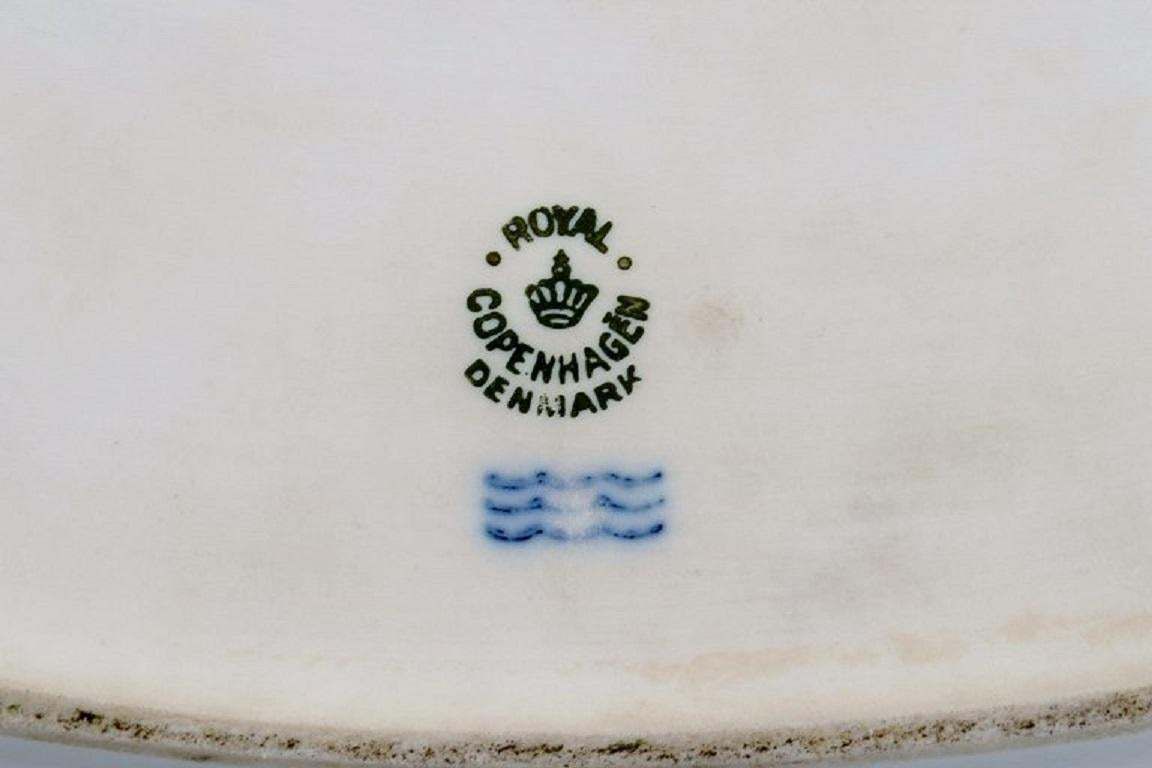 Large Royal Copenhagen Flora Danica Serving Dish In Hand Painted Porcelain photo vinterior