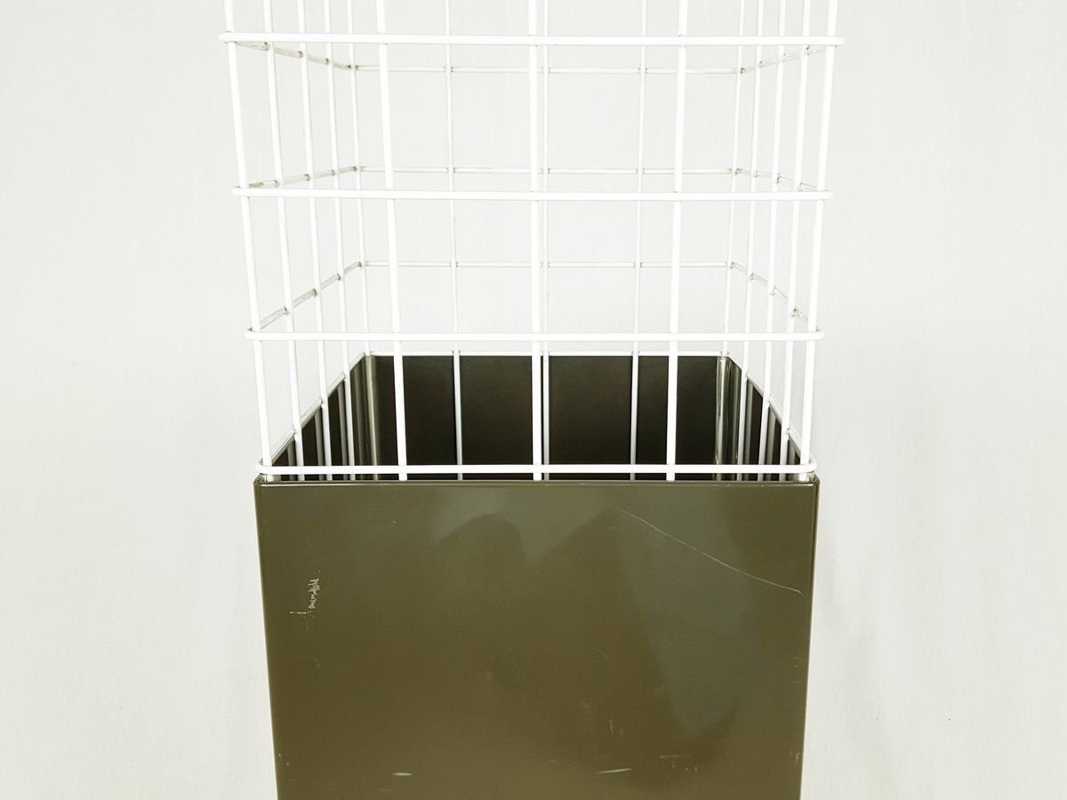 712.0 Reestanding 4788 Clothes Stand By Anna Castelli Ferrieri photo