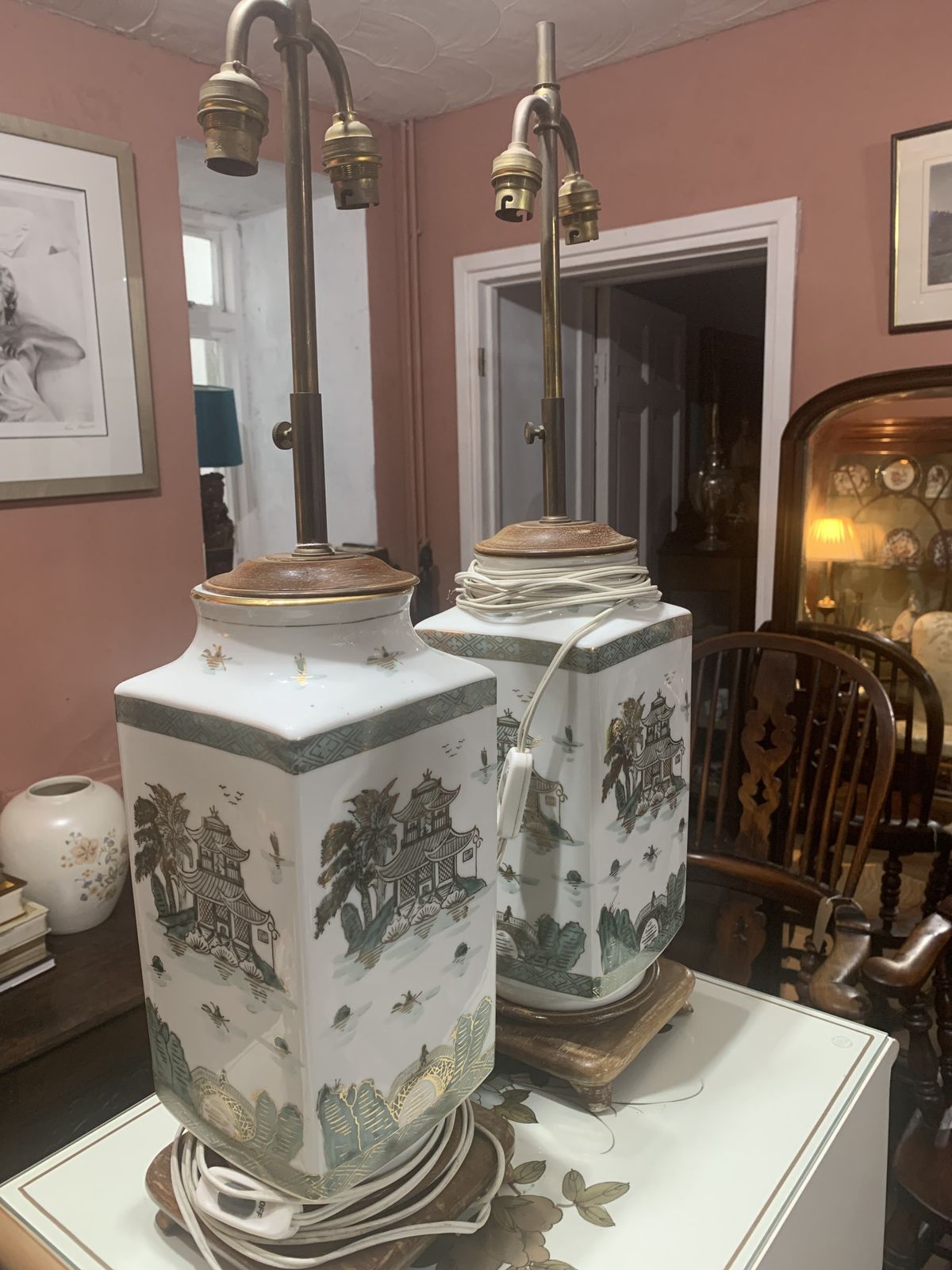 A Pair Of Hand Painted Porcelain Chinese Lamps photo furniture