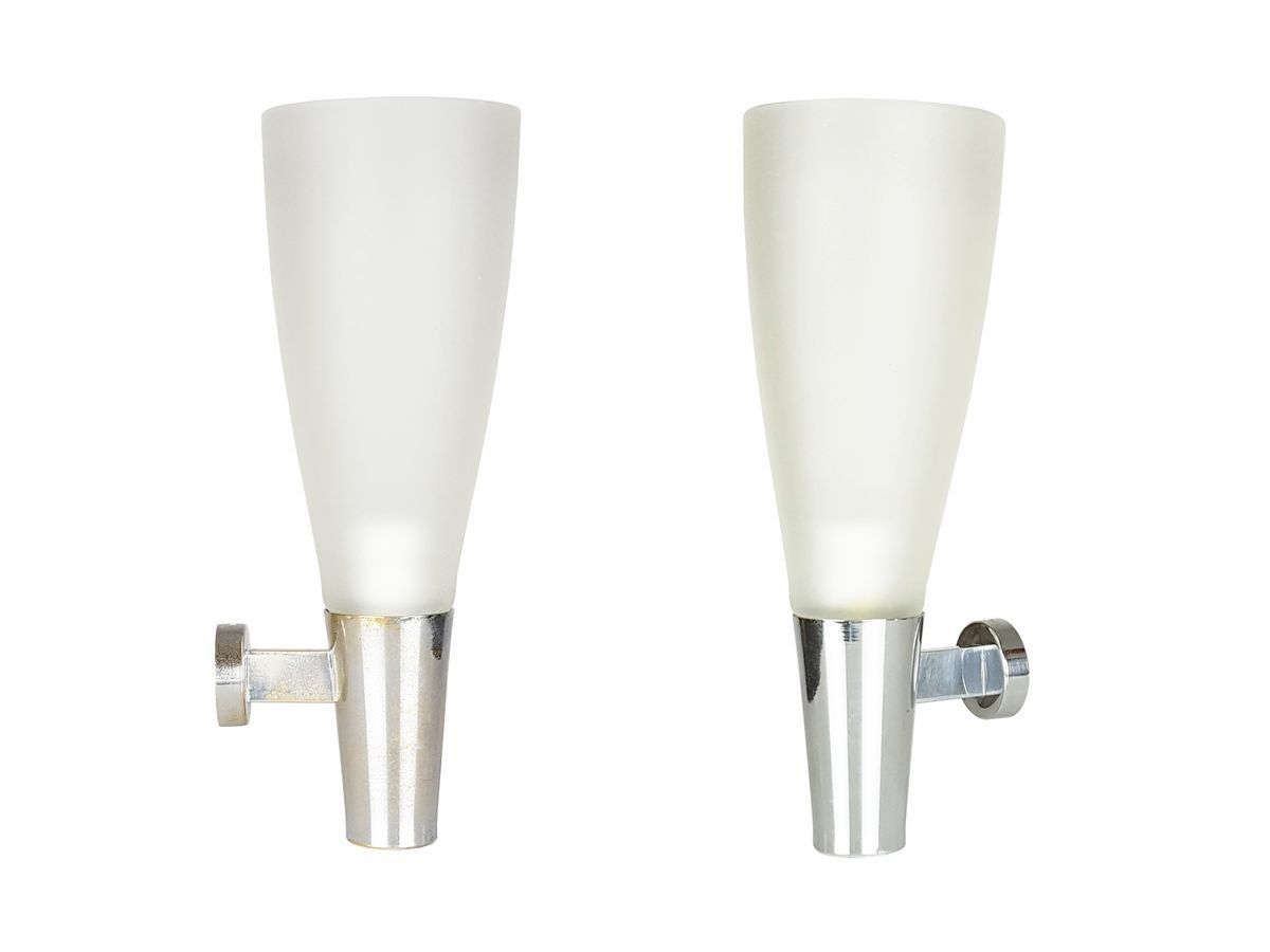 Mid Century Modern Frosted Glass & Chrome Plated Metal Sconces By Pietro Chiesa For Fontana Arte photo vintage