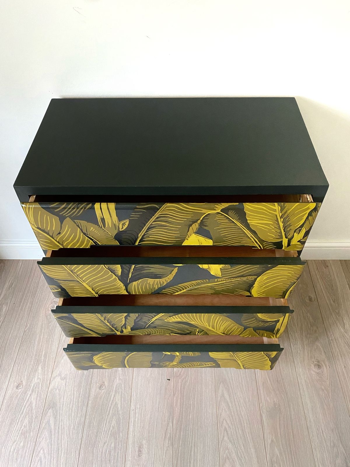 Mid Century Modern Chest Of Drawers With Gold Hairpin Legs photo for sale