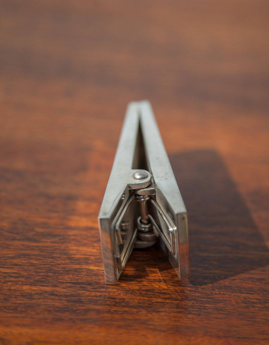 Vintage Mail Clip, Vintage Paper Press, Desk, Euresa Advertising Clip photo vinterior