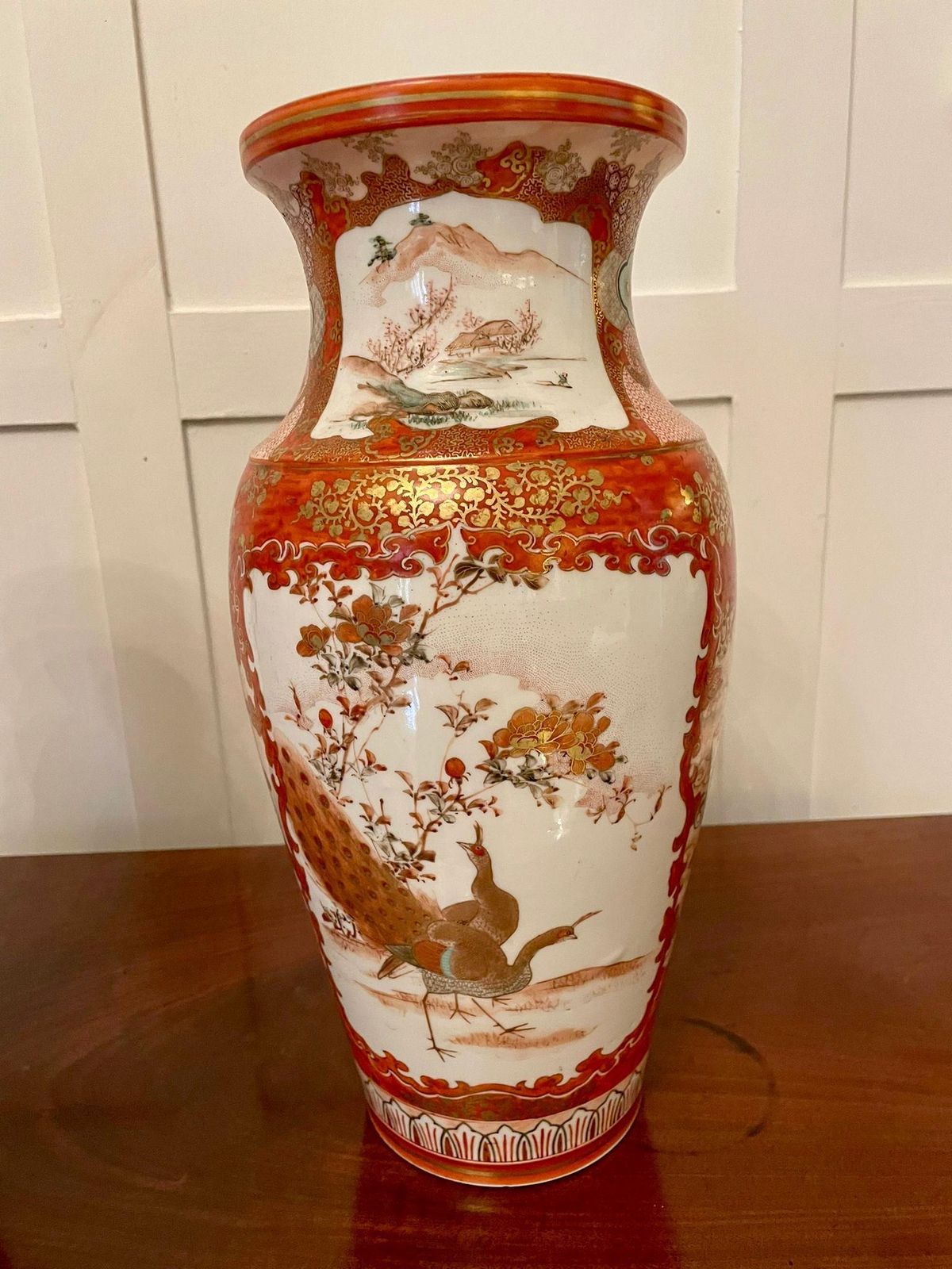photo furniture Pair Of Antique Victorian Quality Japanese Kutani Porcelain Vases
