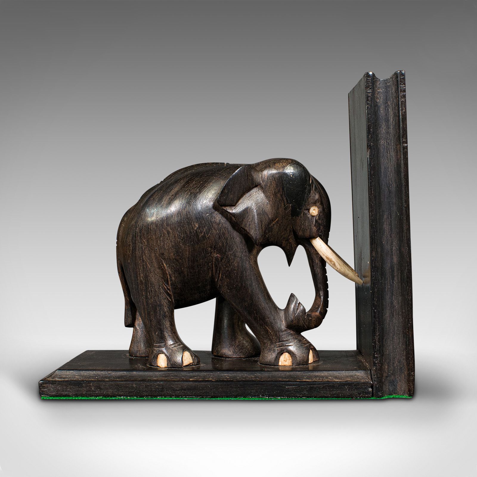 Pair Of Small Antique Elephant Bookends, Anglo Indian, Ebony, C.1890 photo 1245.0