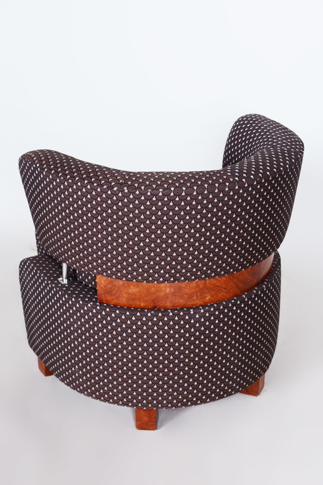 Avant Garde Armchair Made In 1920s France. Fully Restored photo for sale